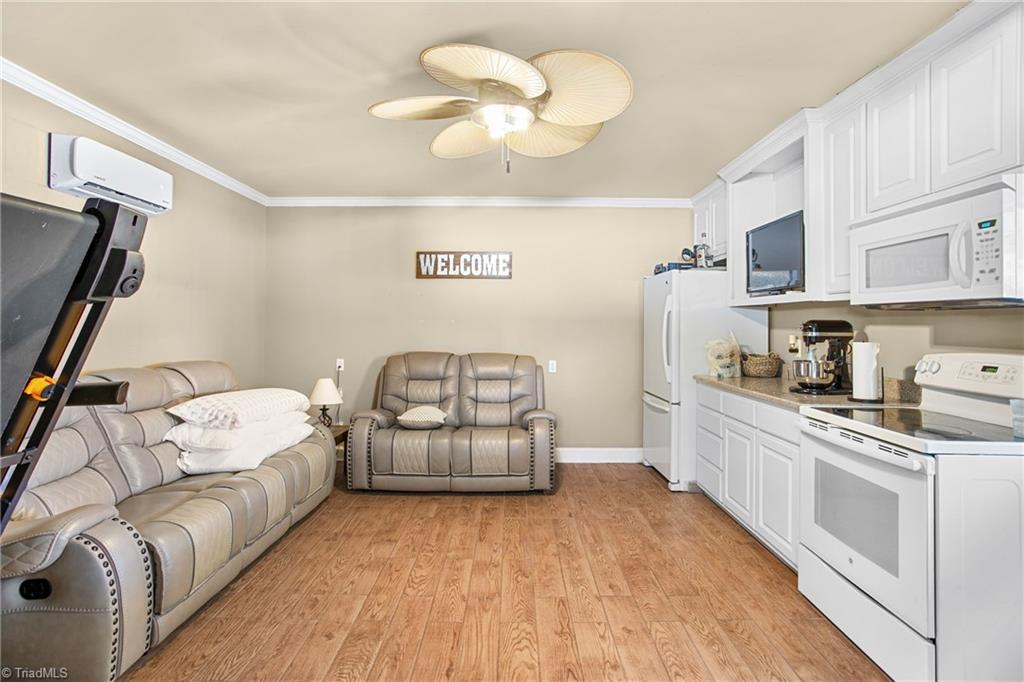 1199 Cesar Court Property Photo 43