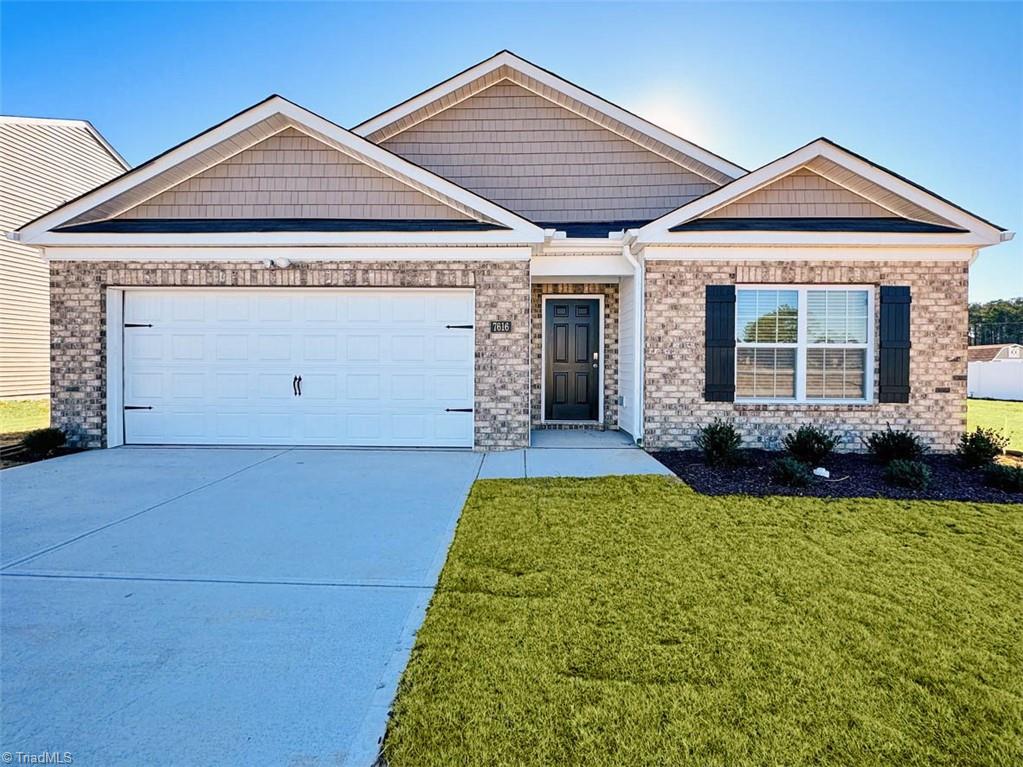 256 Indigo Bunting Court Property Photo 1