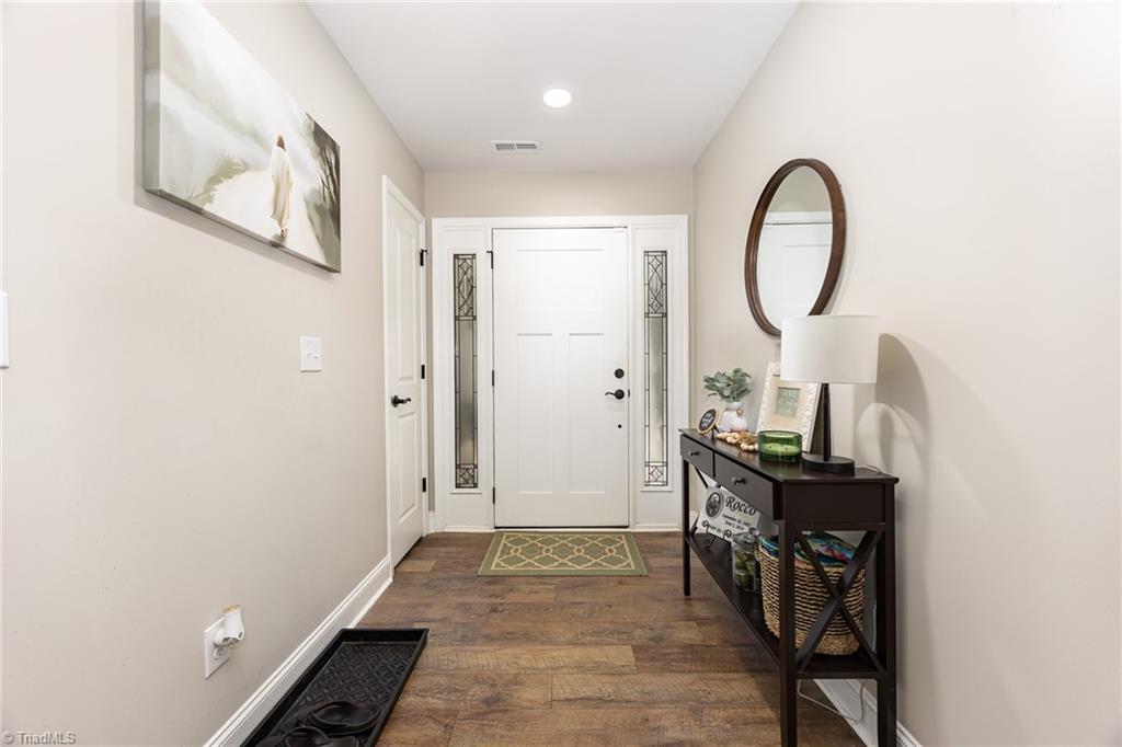 429 Winchester Drive Property Photo 5