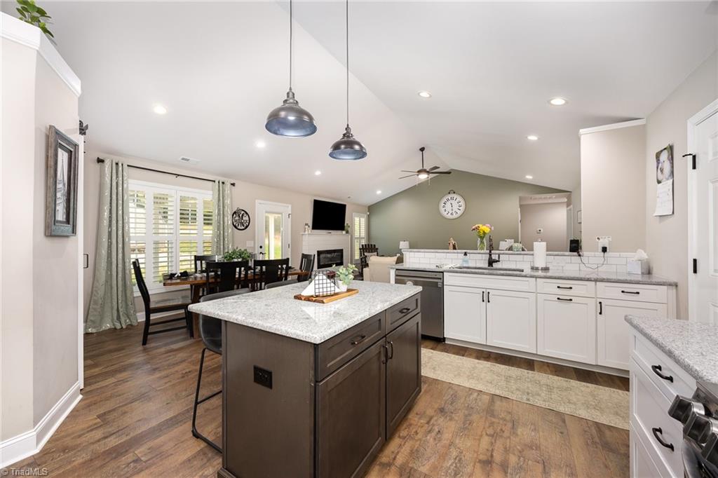 429 Winchester Drive Property Photo 11