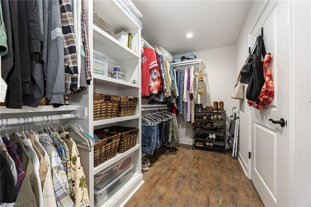 429 Winchester Drive Property Photo 18