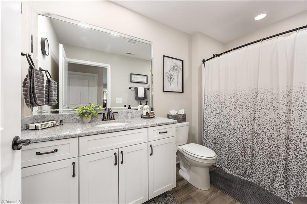 429 Winchester Drive Property Photo 23