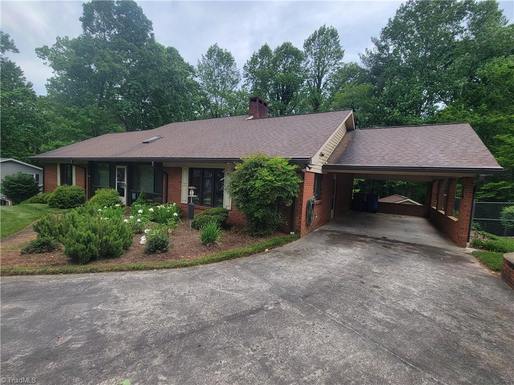 512 Finley Street Property Photo 1