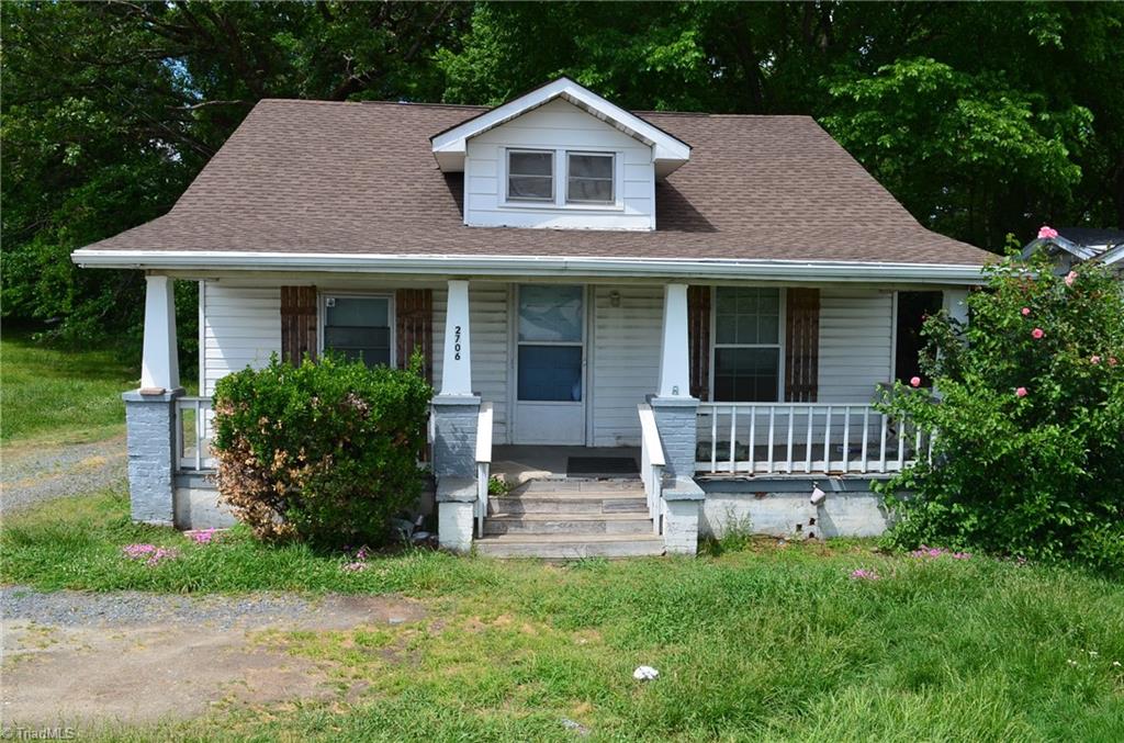 2706 W English Road Property Photo 1