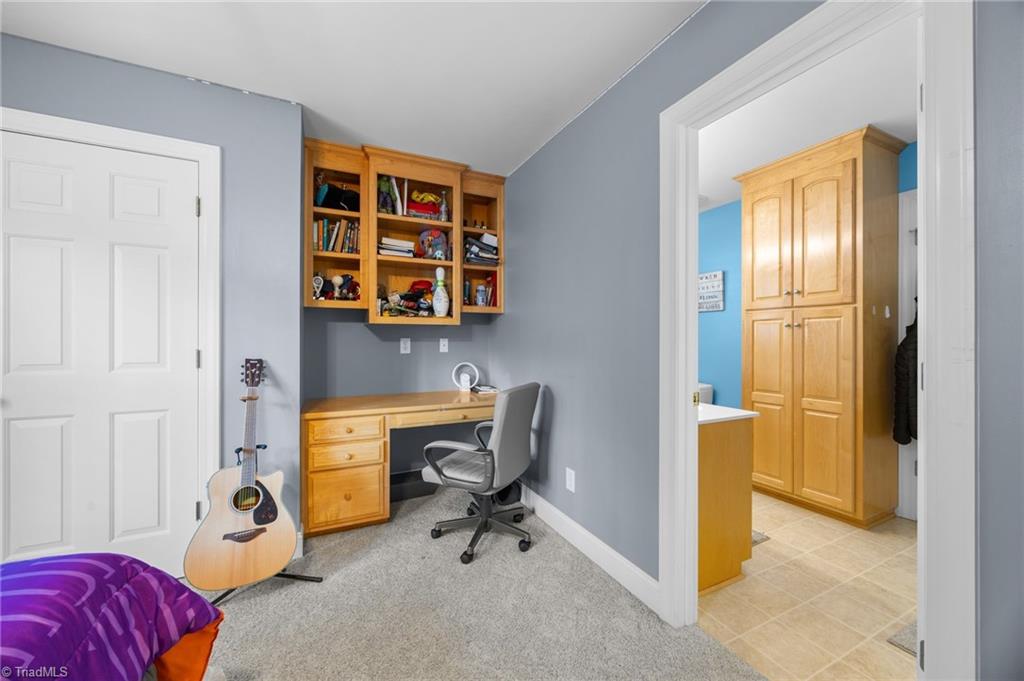 102 Wyndham Way Property Photo 34