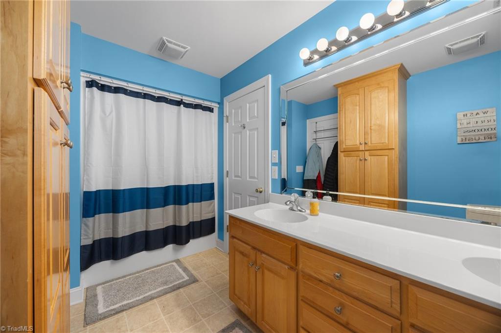 102 Wyndham Way Property Photo 35