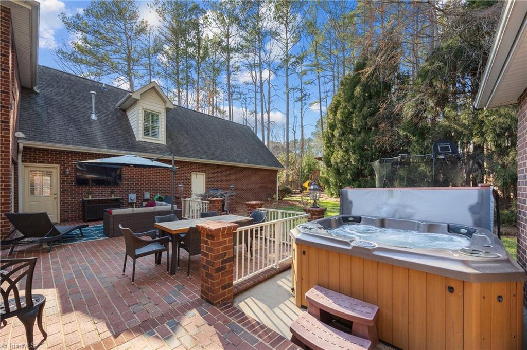 102 Wyndham Way Property Photo 42