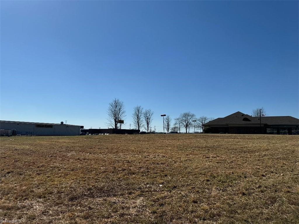 00 Pineview Drive Property Photo 6