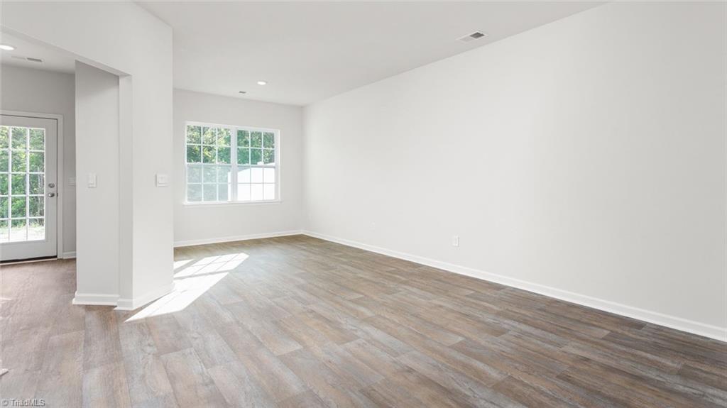 251 Moyer Drive Property Photo 5