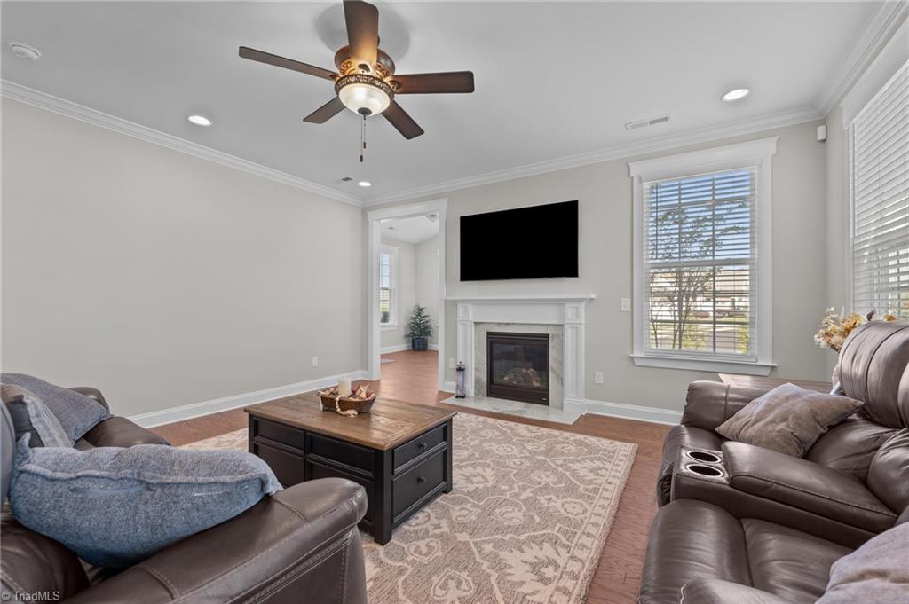 2096 Dowell Court Property Photo 13