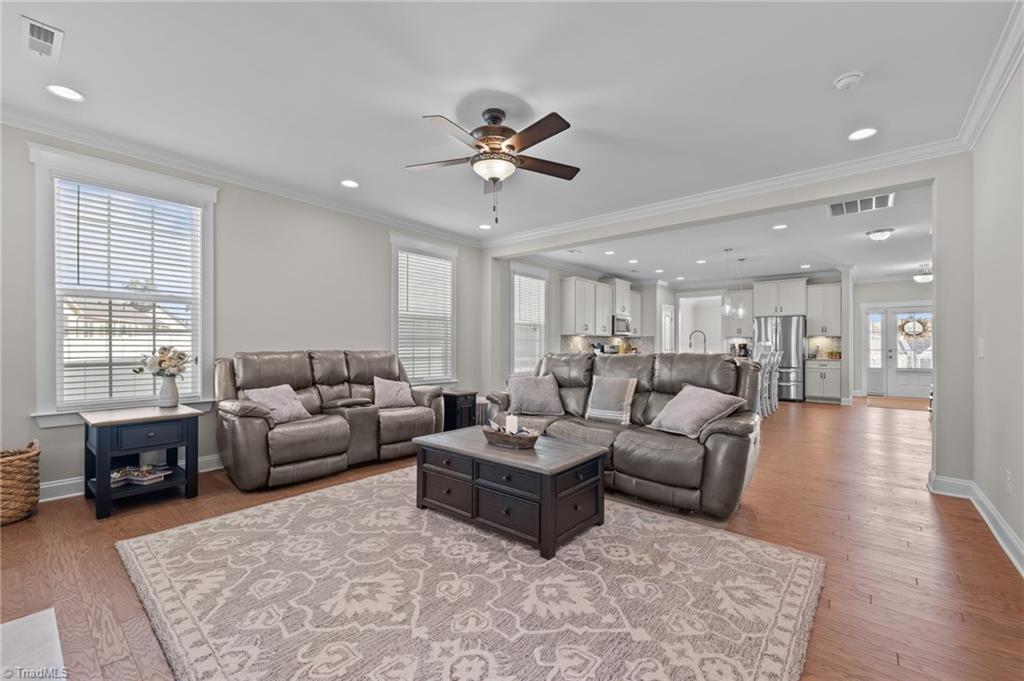 2096 Dowell Court Property Photo 14