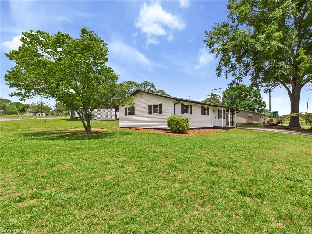 120 Hepler Road Property Photo 3