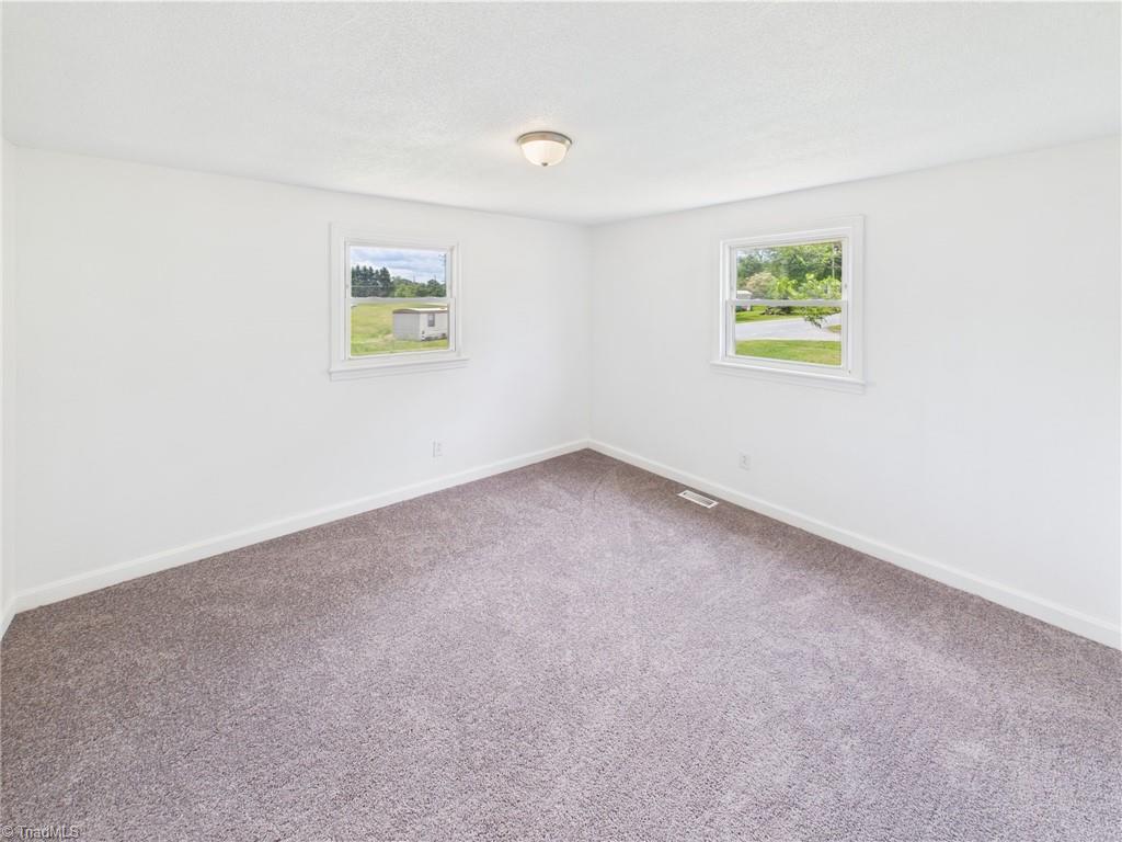 120 Hepler Road Property Photo 15