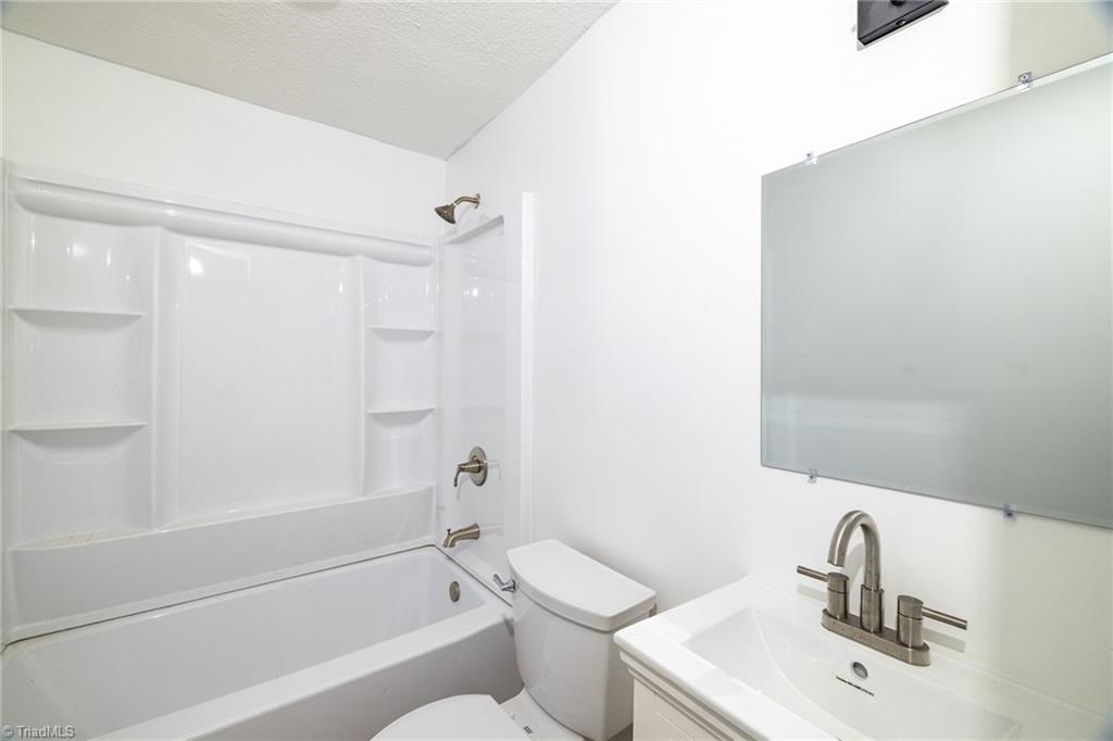 310 Sedge Garden Road Property Photo 32