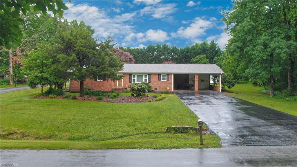 4211 Village Drive Property Photo 1