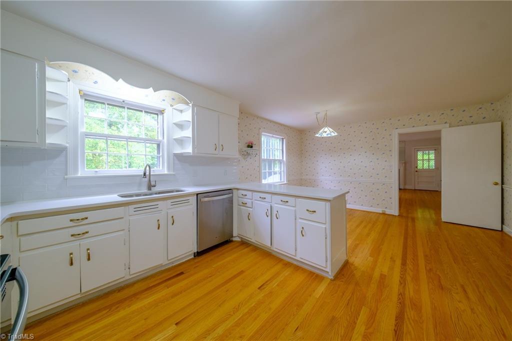 341 Somers Loop Property Photo 36
