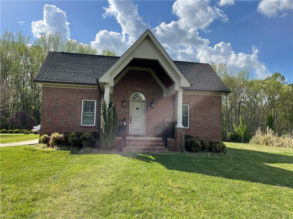 1611 Flora Avenue Property Photo 17