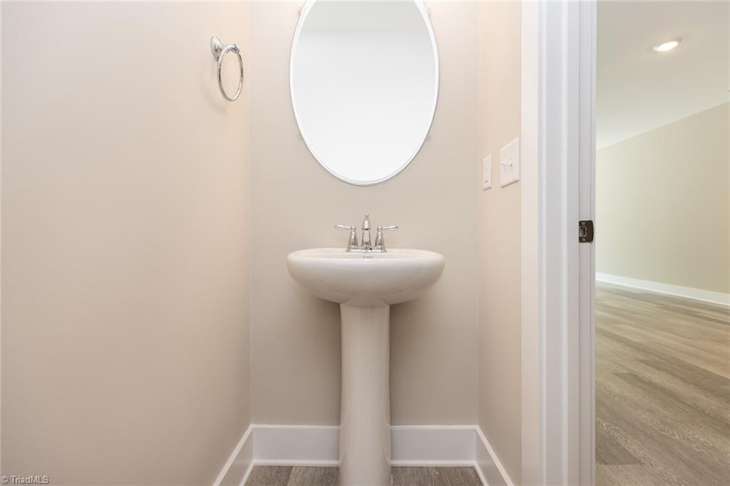 1737 Old Fields Boulevard Property Photo 37