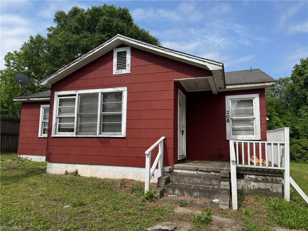 208-210 Long Street Property Photo 1