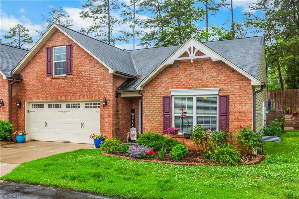 403 Placid Park Property Photo 1