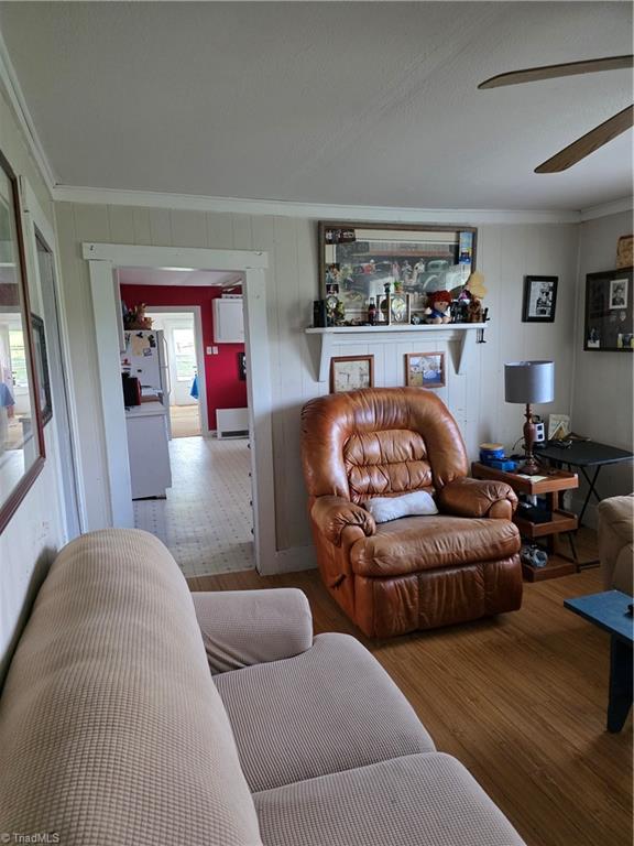 4793 Cheek Mountain Road Property Photo 10