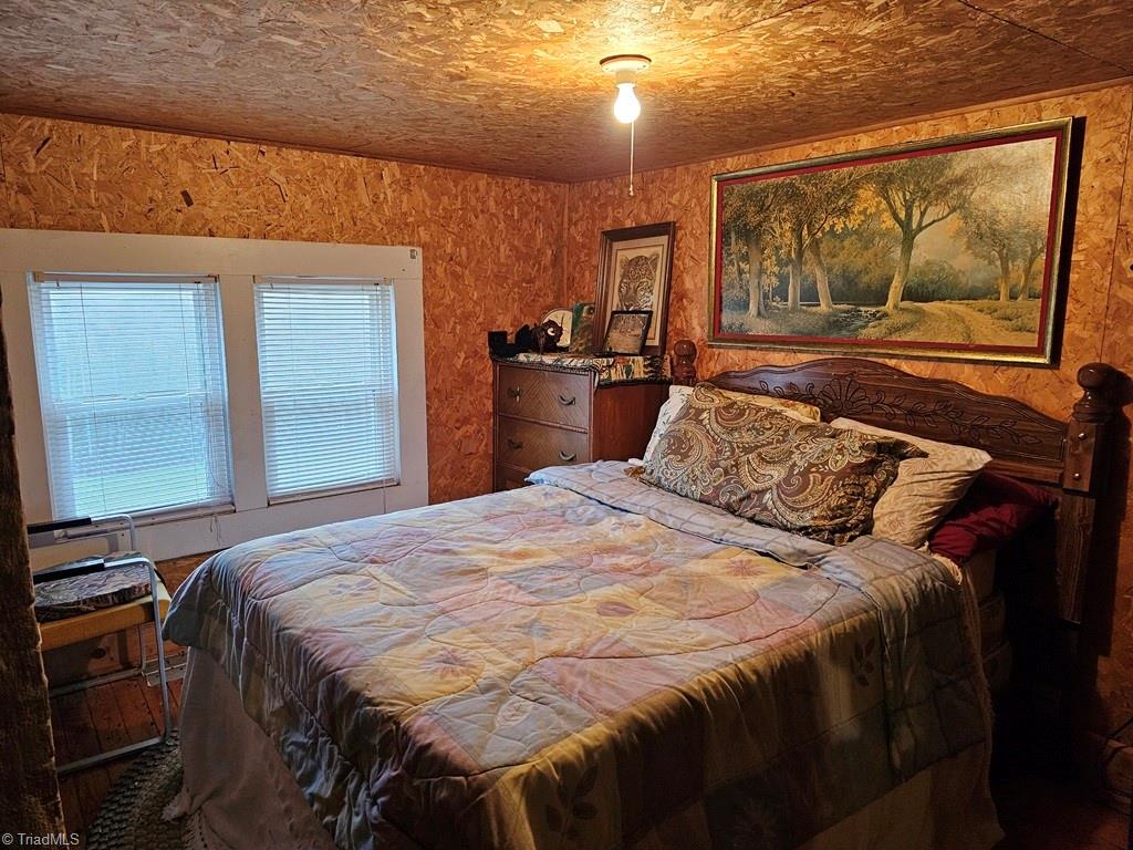 4793 Cheek Mountain Road Property Photo 22