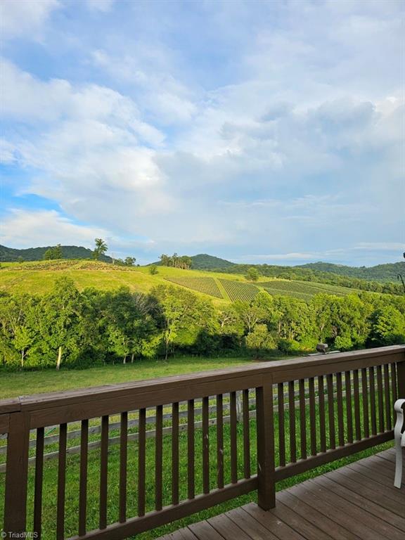 4793 Cheek Mountain Road Property Photo 25