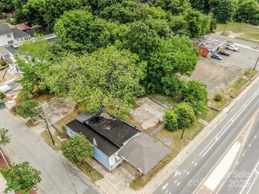1105 Parkwood Avenue Property Photo 6