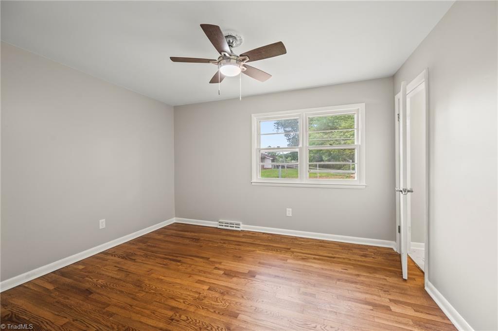415 Burnham Drive Property Photo 22