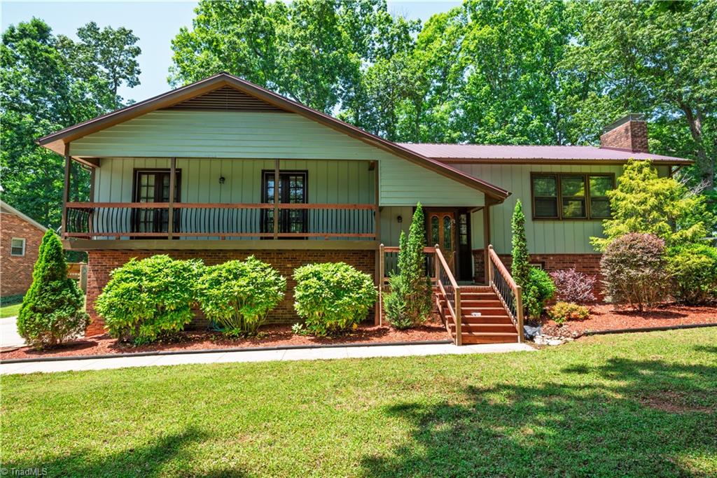 1625 Eagle Crest Drive Property Photo 1
