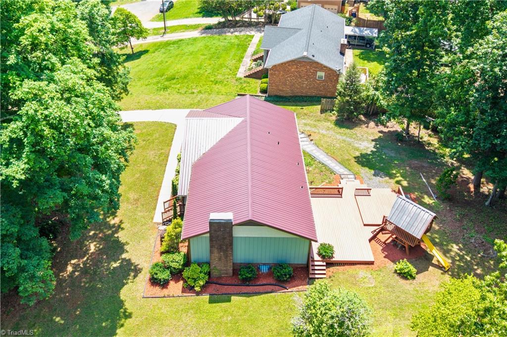 1625 Eagle Crest Drive Property Photo 6