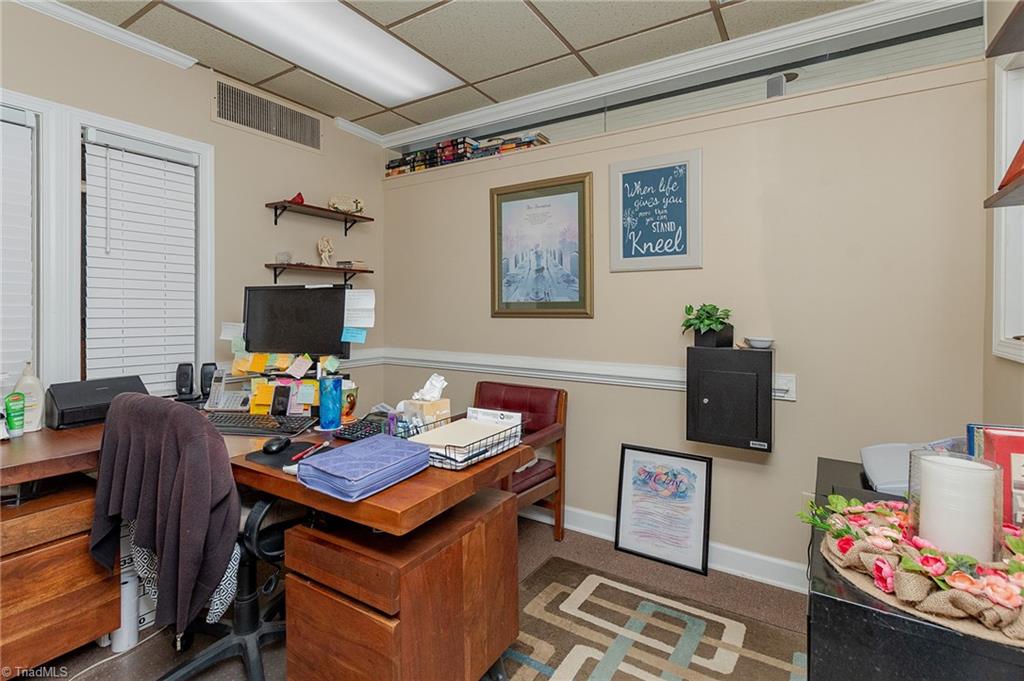 22 S Talbert Boulevard Property Photo 4