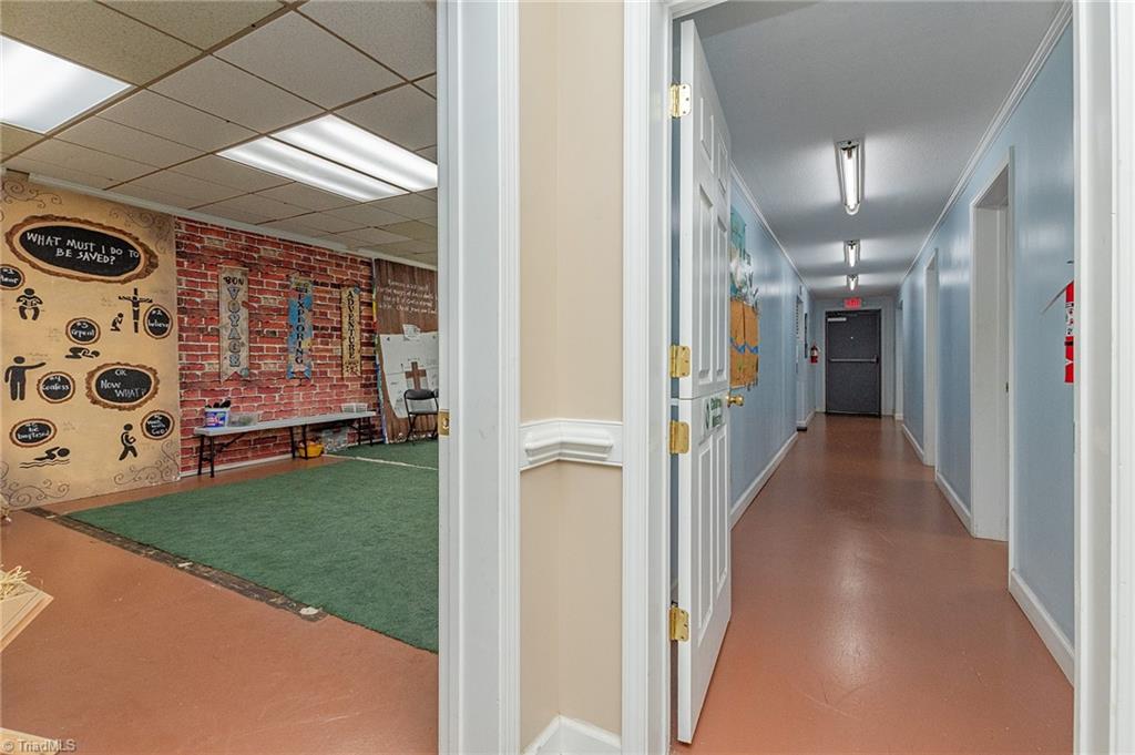 22 S Talbert Boulevard Property Photo 7