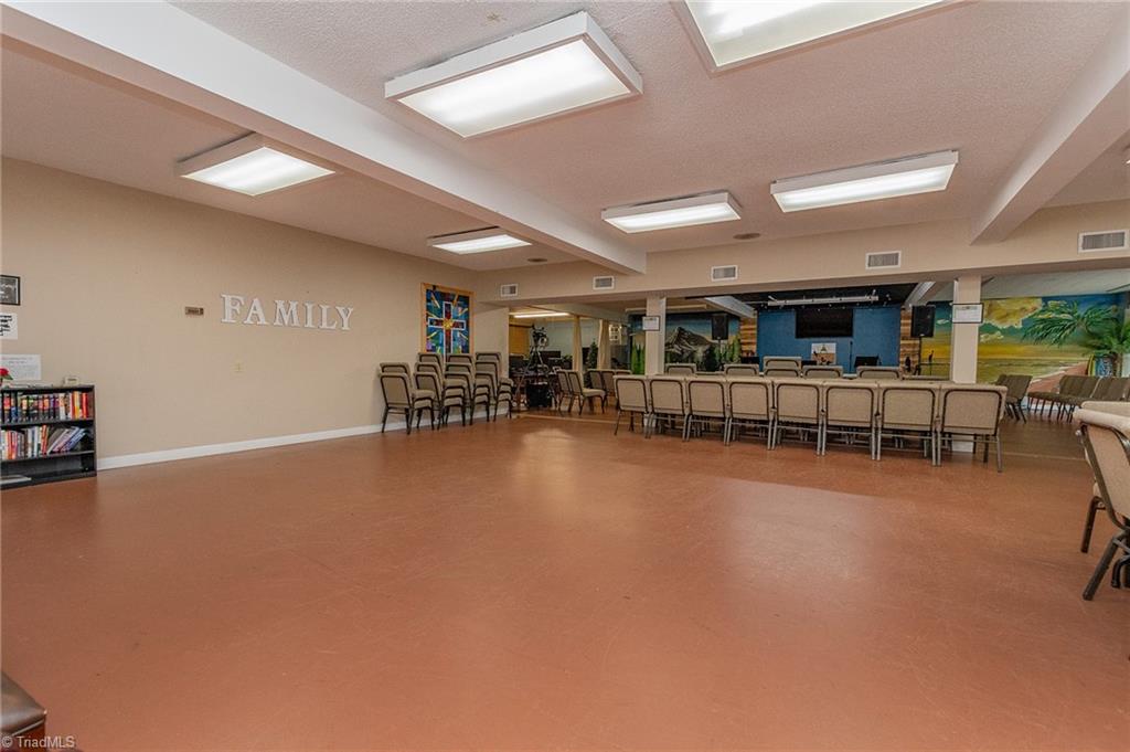 22 S Talbert Boulevard Property Photo 22