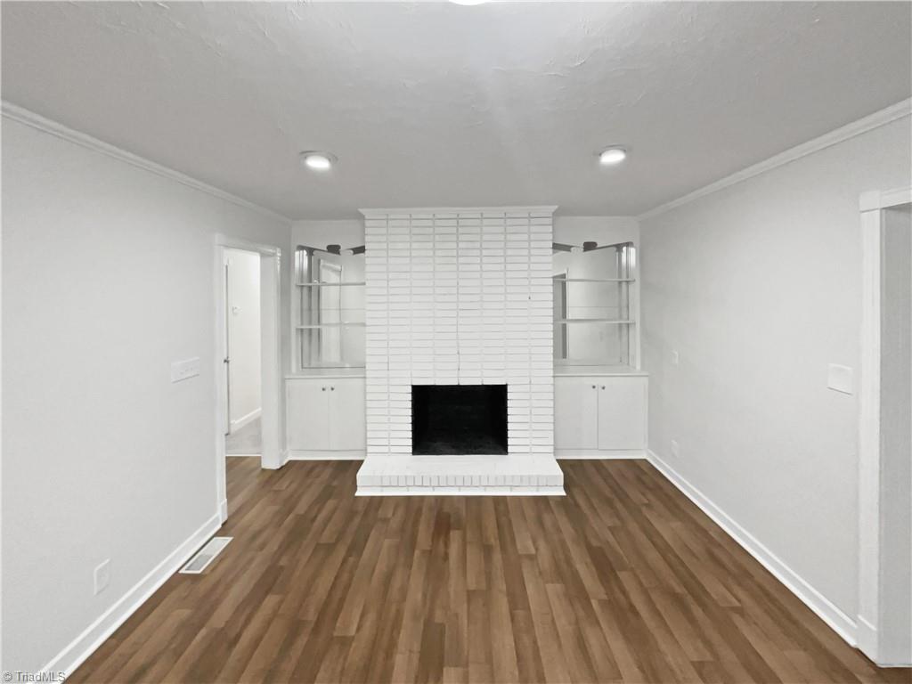 236 Wandering Lane Property Photo 7