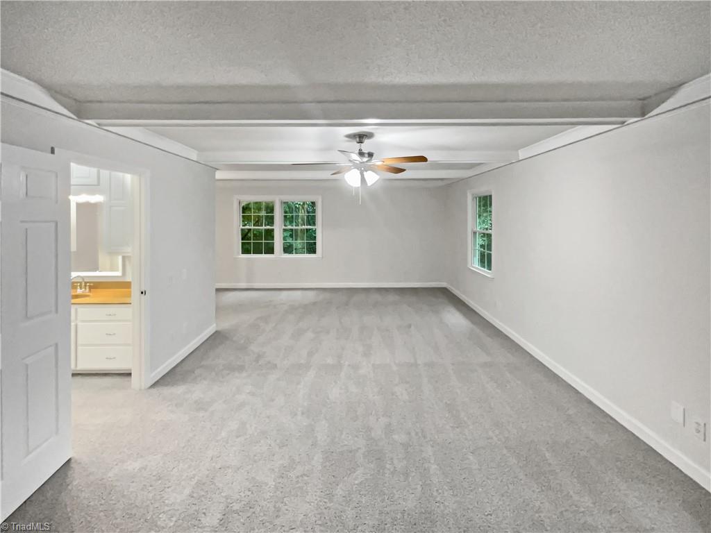 236 Wandering Lane Property Photo 24