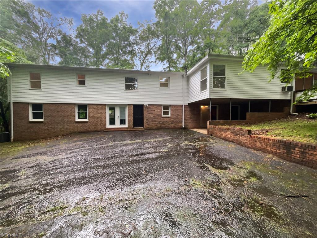 236 Wandering Lane Property Photo 31