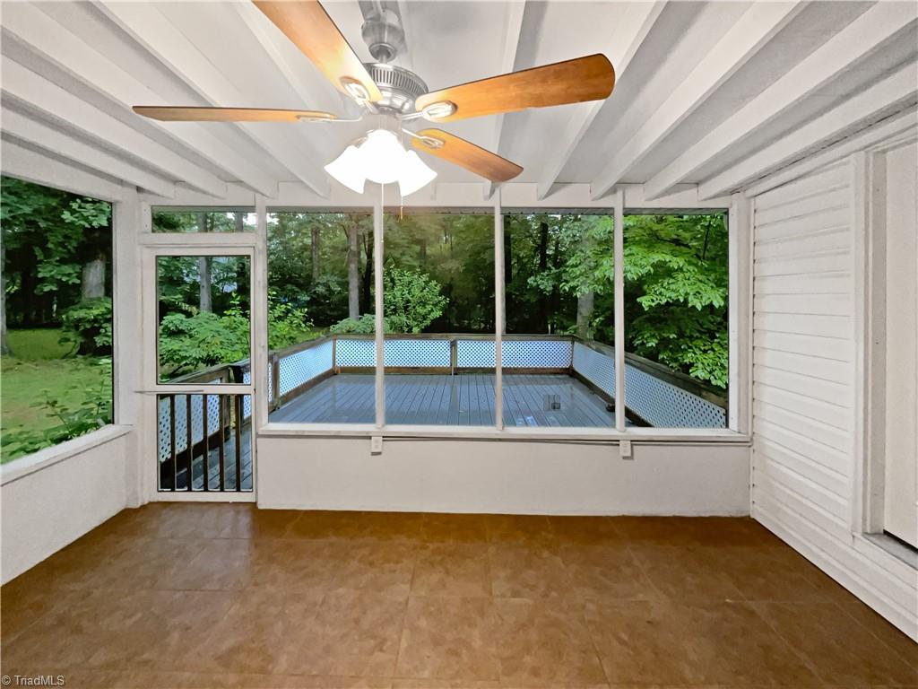 236 Wandering Lane Property Photo 32