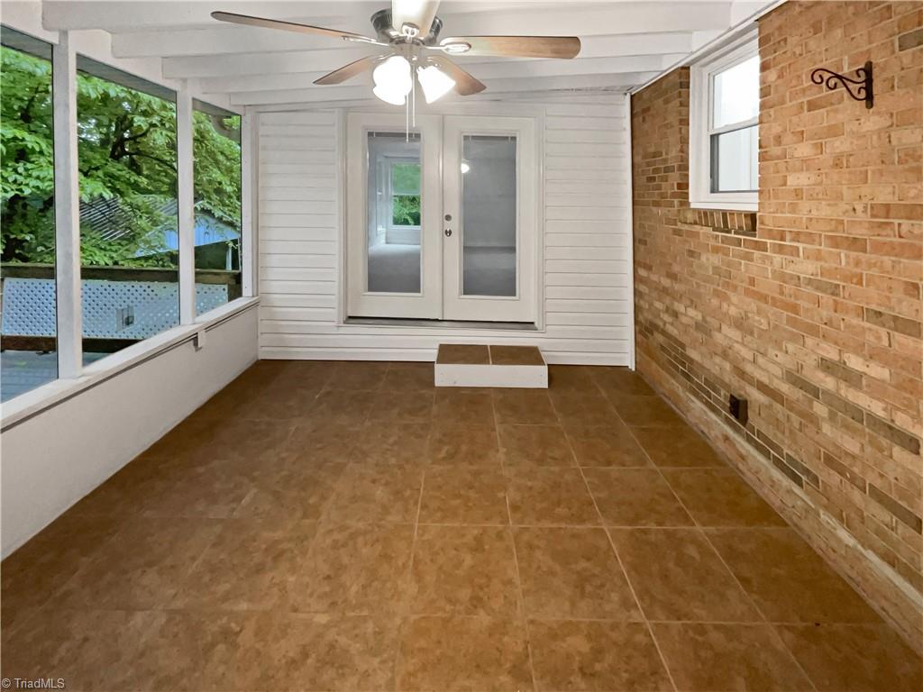 236 Wandering Lane Property Photo 33