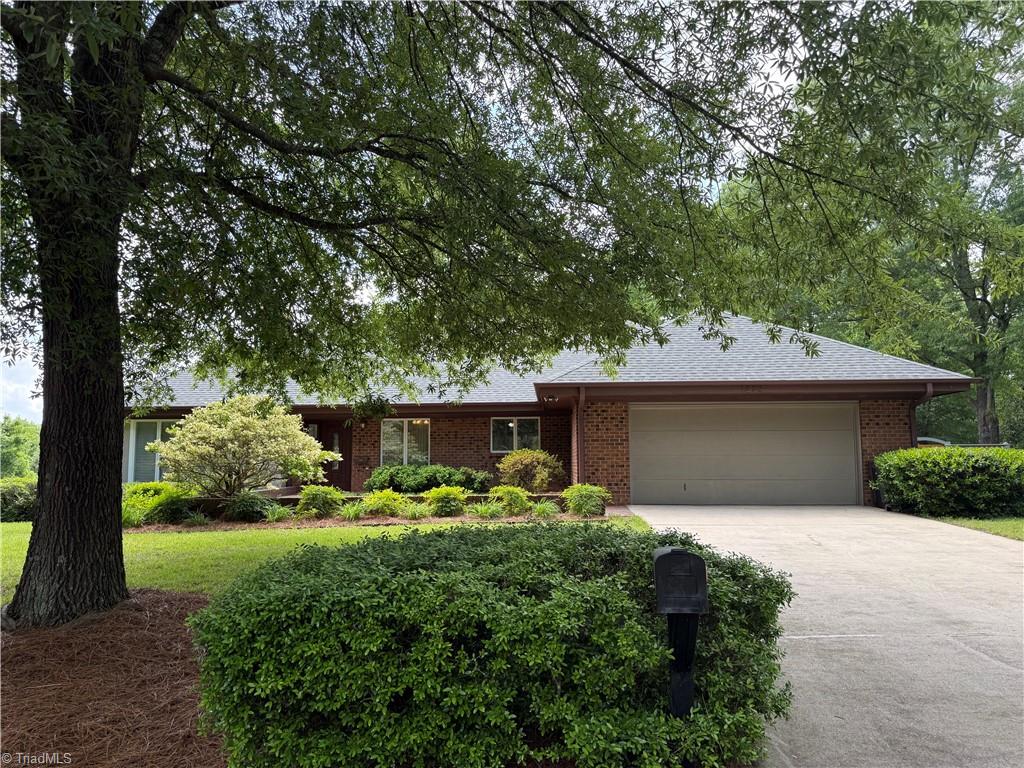 1223 Gatehouse Road Property Photo 1
