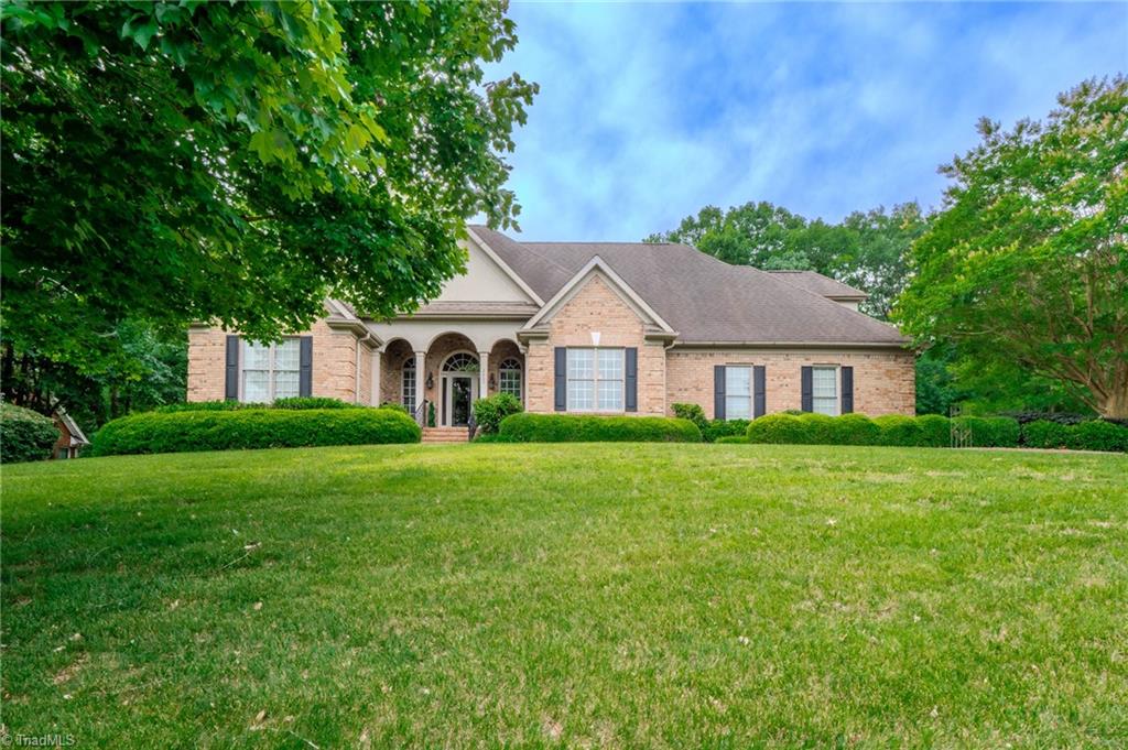 2809 Churchill Court Property Photo 2