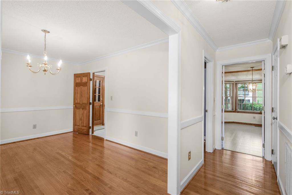 1113 Smokewood Drive Property Photo 2