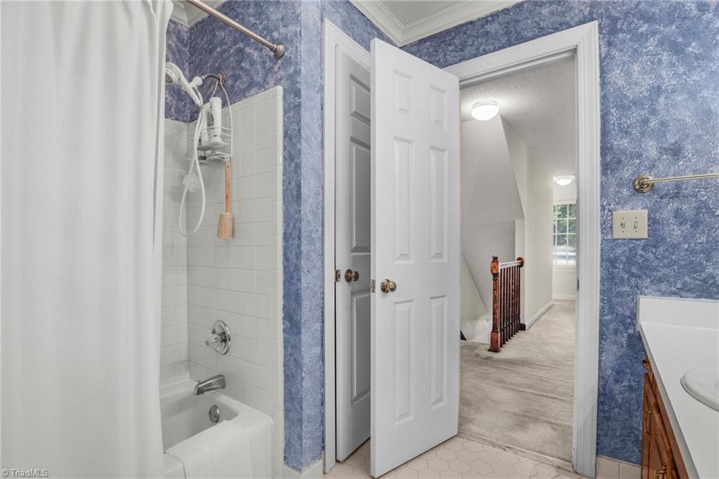 1113 Smokewood Drive Property Photo 24