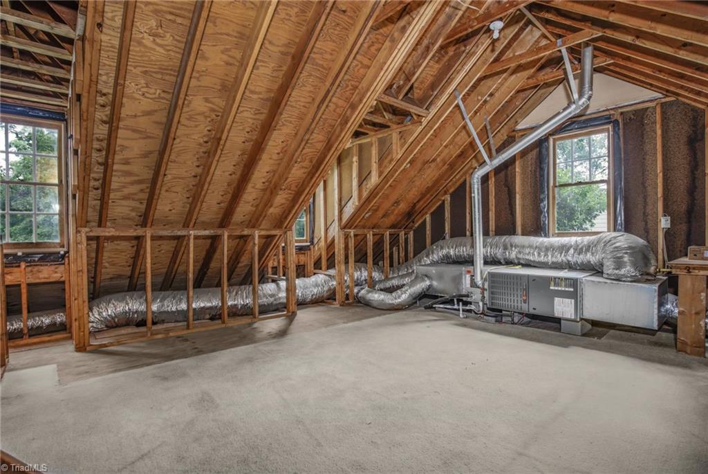 1113 Smokewood Drive Property Photo 30