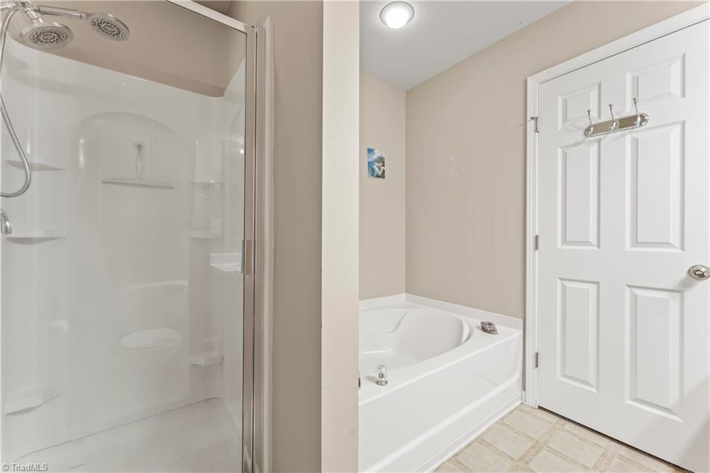 3996 Heather View Lane Property Photo 22