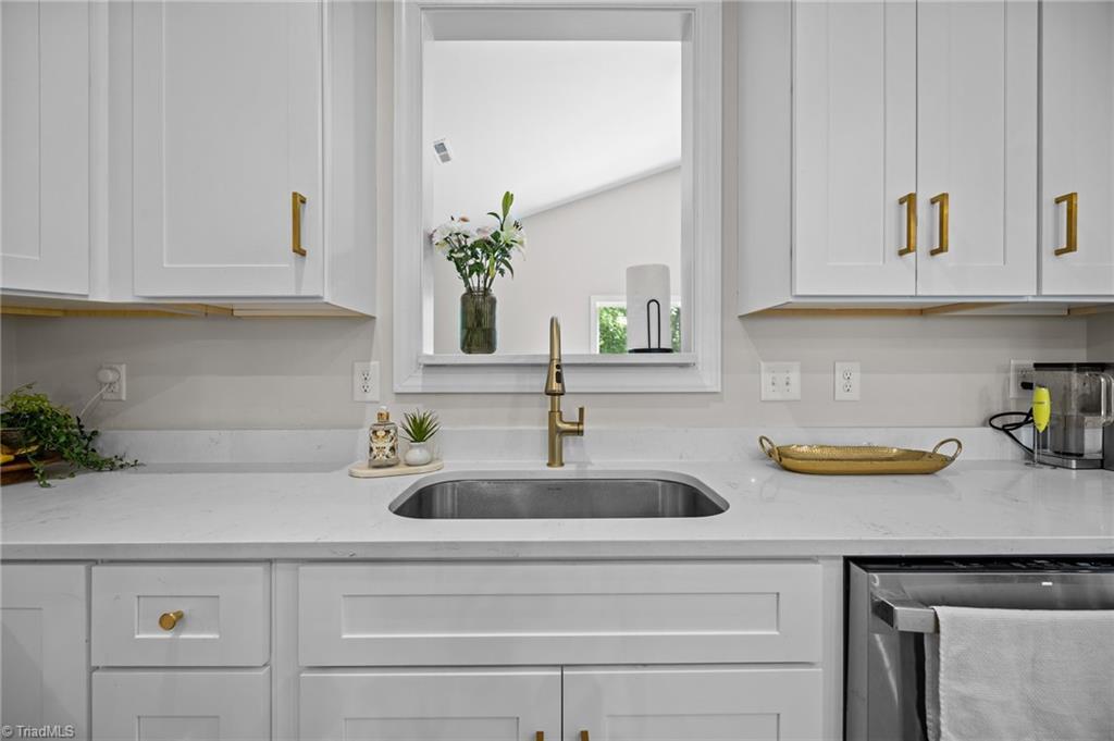 4944 Little Store Road Property Photo 14