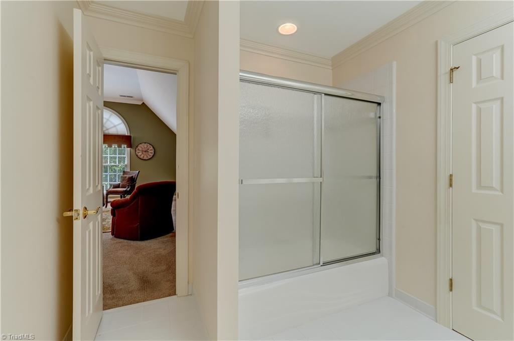 4208 Bitternut Trail Property Photo 33