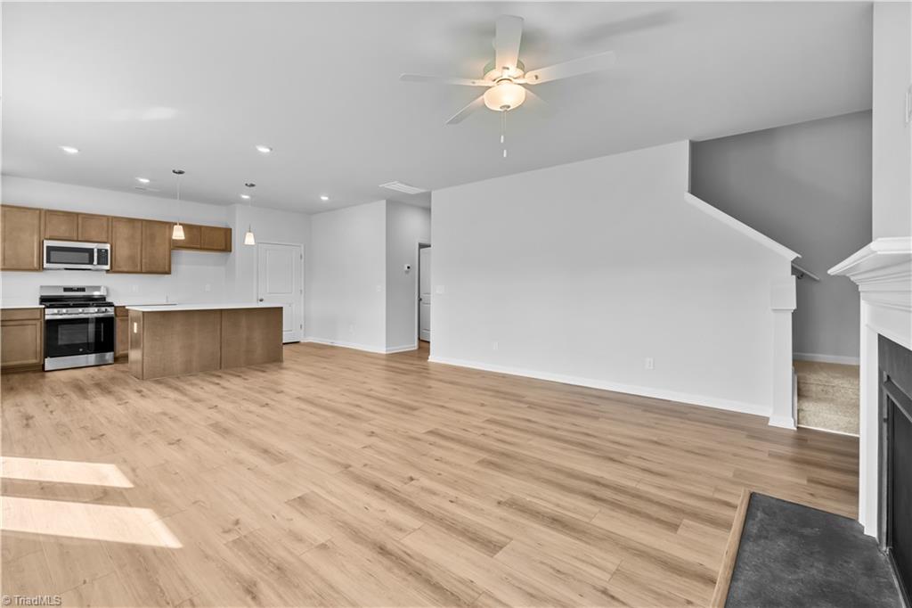 5061 Fallmeade Road Property Photo 9