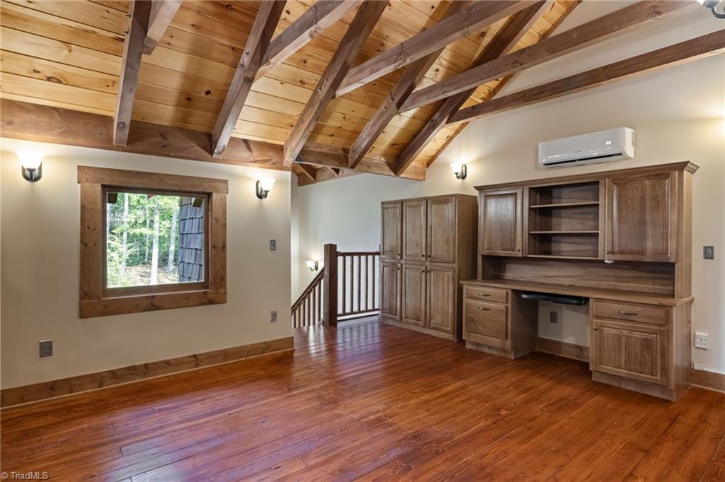 5626 Rocky Falls Lane Property Photo 31