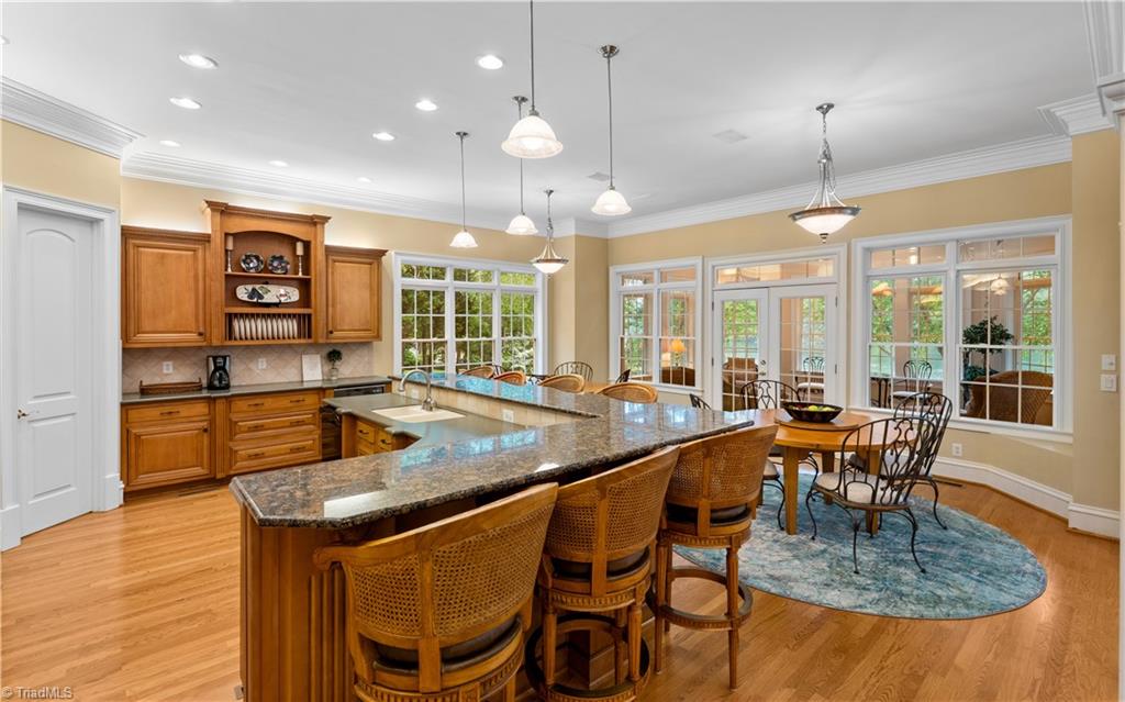 344 Lake Point Lane Property Photo 10